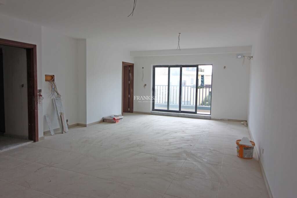 Apartamento de 2 dormitorios en Zejtun, Malta No. 11055