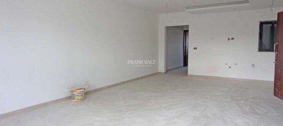 2 bedrooms Apartment in Zejtun, Malta No. 11055 2