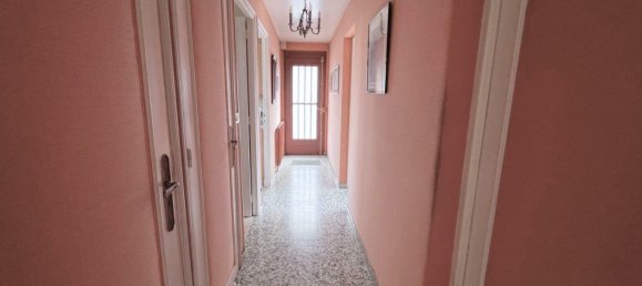 2 Schlafzimmer Haus in Savigny-sur-Orge, France, Nr. 351813 5