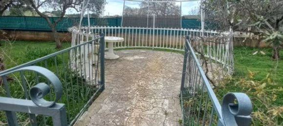 2 bedrooms Villa in Martina Franca, Italy No. 342374 4