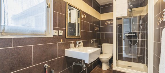 Adosado de 4 dormitorios en Reims, France No. 258149 8