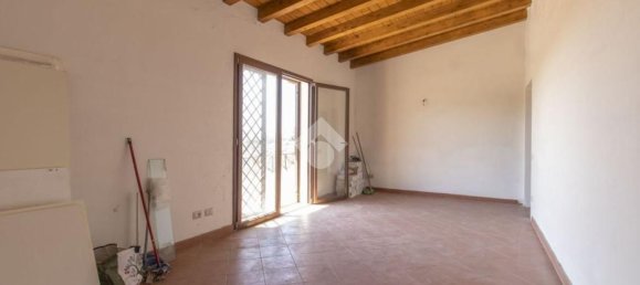 Villa de 9 divisões em Castelnuovo di Porto, Italy N.º 10614 19