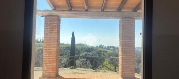 Villa de 9 divisões em Castelnuovo di Porto, Italy N.º 10614 27