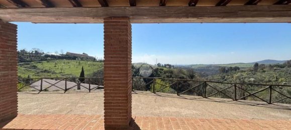 Villa de 9 divisões em Castelnuovo di Porto, Italy N.º 10614 15