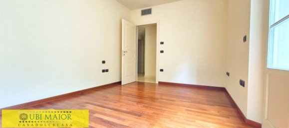 3 bedrooms Apartment in Pisa, Italy No. 271277 10