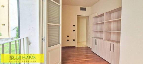 3 bedrooms Apartment in Pisa, Italy No. 271277 17