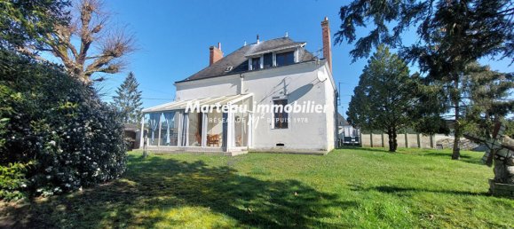 3 bedrooms House in Ecommoy, France No. 103178 2