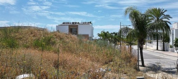 1118m² Land in Estepona, Spain No. 180199 16