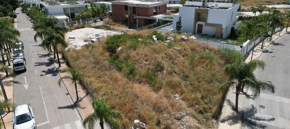 1118m² Land in Estepona, Spain No. 180199 10