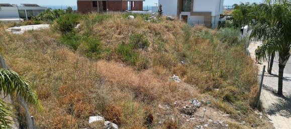 1118m² Land in Estepona, Spain No. 180199 12