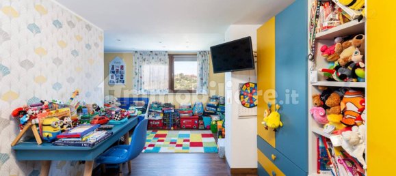 Квартира с 3 спальнями в Монтеротондо, Италия № 333600 15