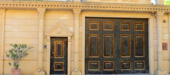 8 bedrooms House in Binagady, Azerbaijan No. 1185 11