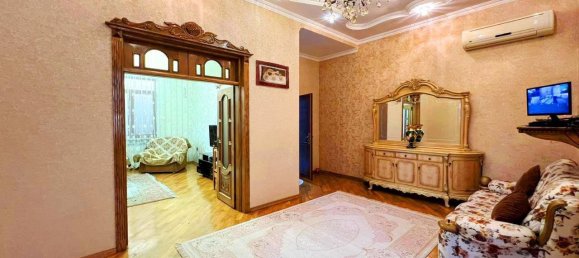 8 bedrooms House in Binagady, Azerbaijan No. 1185 19