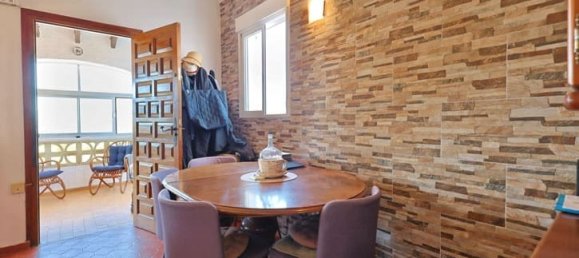 Casa de 4 dormitorios en Alicante, Spain No. 183617 6