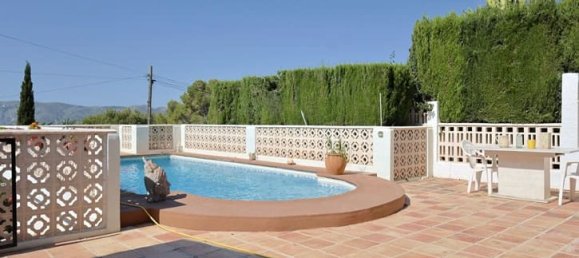 Casa de 4 dormitorios en Alicante, Spain No. 183617 16