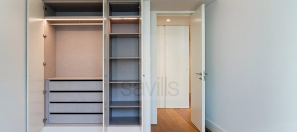 3 chambres Duplex à Lisbon, Portugal No. 111245 10