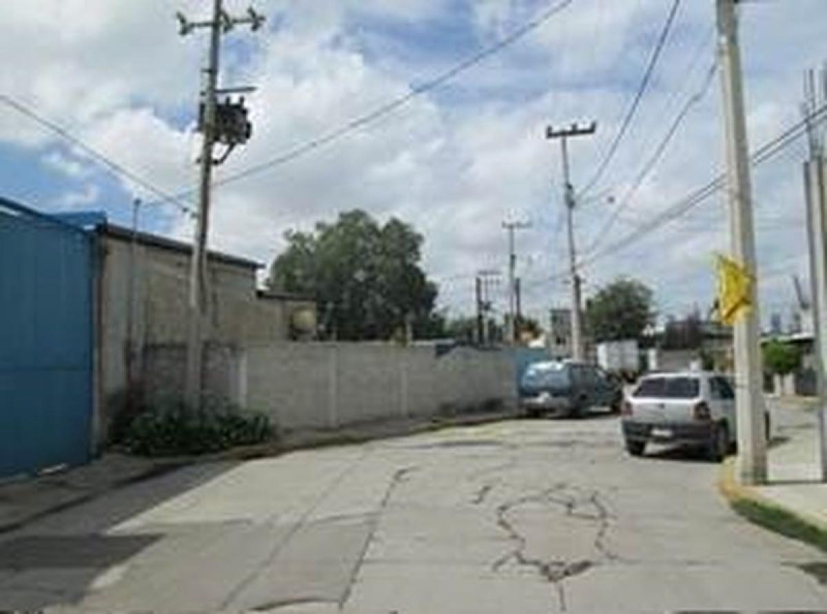 1225m² Commercial property in Tultitlan, Mexico No. 202136