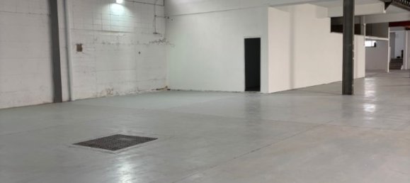 992m² Warehouse in Ripollet, Spain No. 187909 19