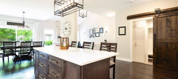 5 bedrooms House in Brampton, Canada No. 699 9