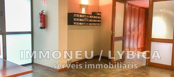 2 bedrooms Apartment in Puigcerda, Spain No. 144059 2