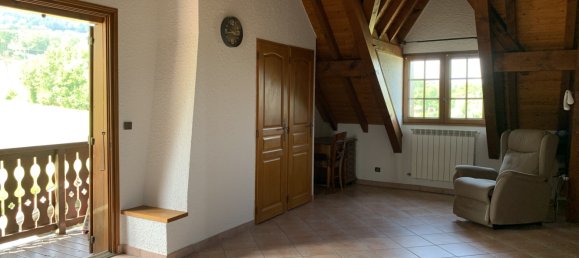 5 bedrooms House in Haute-Savoie, France No. 300924 10