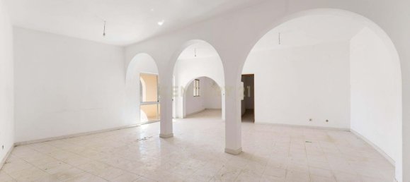 Gewerbliche Immobilie in Quarteira, Portugal 365m², Nr. 236243 19