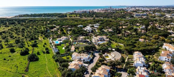 Gewerbliche Immobilie in Quarteira, Portugal 365m², Nr. 236243 23