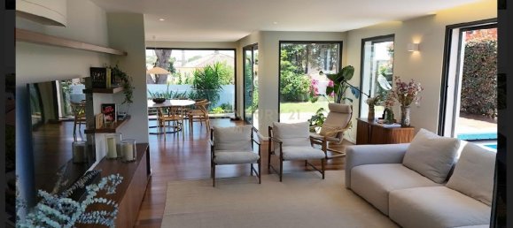 4 bedrooms Villa in Cascais, Portugal No. 141866 2