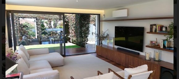 4 bedrooms Villa in Cascais, Portugal No. 141866 3