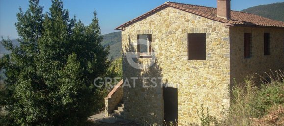 3 Schlafzimmer Grundstück in Tuoro sul Trasimeno, Italy, Nr. 331186 3