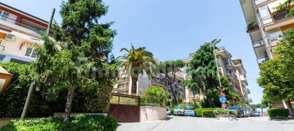 2 bedrooms Apartment in Naples, Italy No. 337761 37