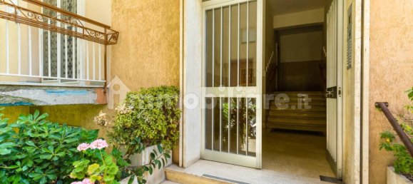 2 bedrooms Apartment in Naples, Italy No. 337761 36