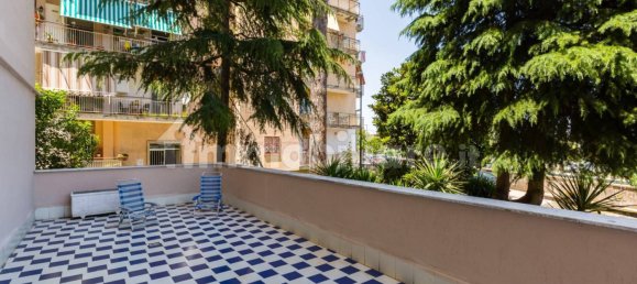 Apartamento de 2 dormitorios en Naples, Italy No. 337761 44