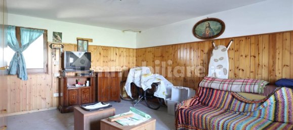 2 bedrooms House in Longiano, Italy No. 196061 9