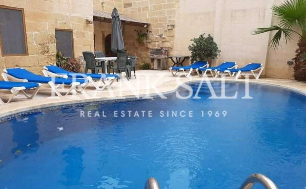 Casa de 5 dormitorios en Zebbug, Malta No. 5422