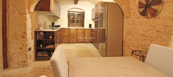 3 bedrooms House in Rabat, Malta No. 11226 3