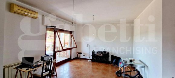 3-Zimmer Wohnung in Rome, Italy, Nr. 83744 6