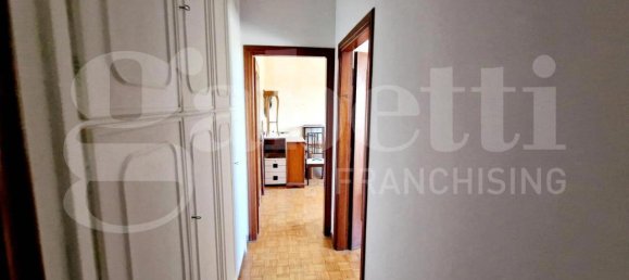 3-Zimmer Wohnung in Rome, Italy, Nr. 83744 9