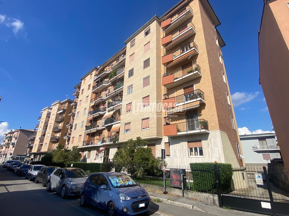 1 bedroom Apartment in Cornaredo, Italy No. 392980