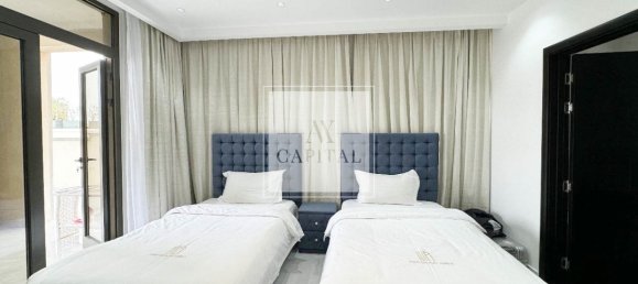 6 bedrooms Villa in Palm Jumeirah, UAE No. 51382 19