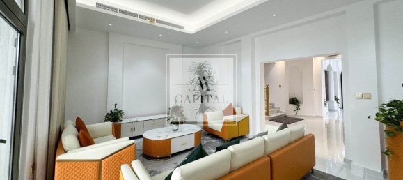 6 bedrooms Villa in Palm Jumeirah, UAE No. 51382 5