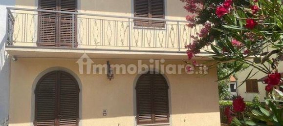 Casa de 2 dormitorios en Arezzo, Italy No. 281854 5