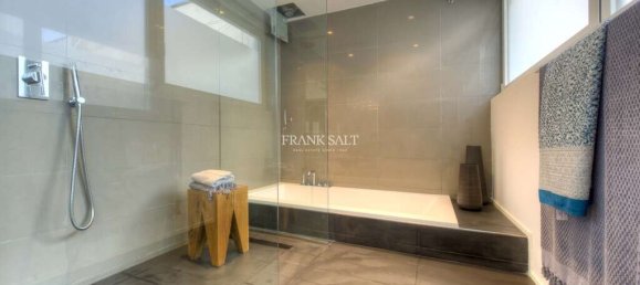 4 Schlafzimmer Villa in Bahar ic-Caghaq, Malta, Nr. 8459 18