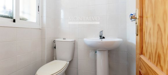 3 bedrooms Townhouse in Granada, Spain No. 161832 8