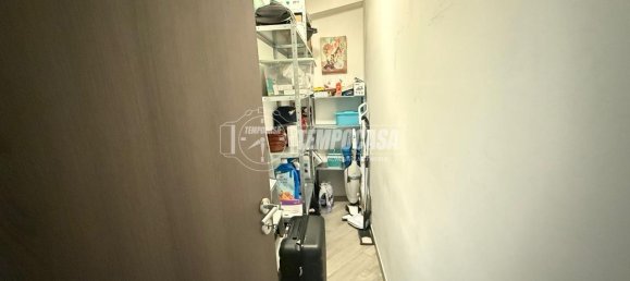 4غرفة شقة في Giugliano in Campania, Italy رقم 14647 12