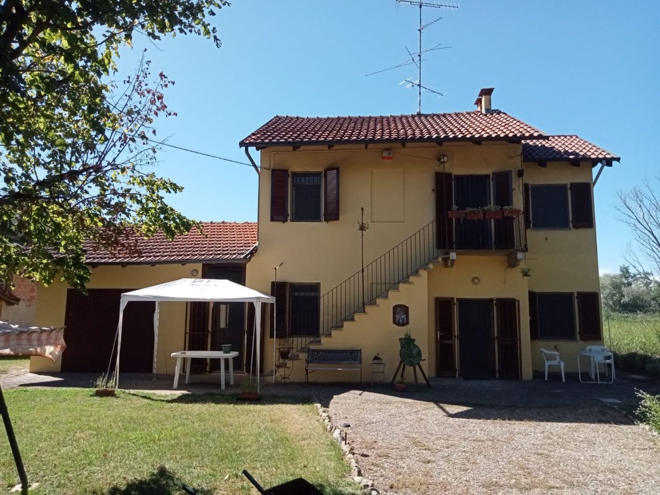 3 bedrooms House in Quinto Vercellese, Italy No. 379694