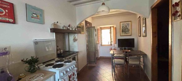 4-salle Appartement à Magliano in Toscana, Italy No. 258349 7