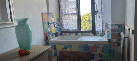 4-salle Appartement à Magliano in Toscana, Italy No. 258349 5