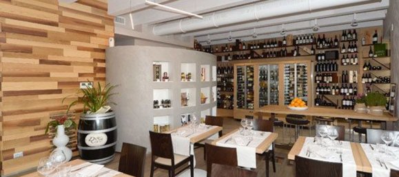 500m² Commercial property in Lucca, Italy No. 211533 7