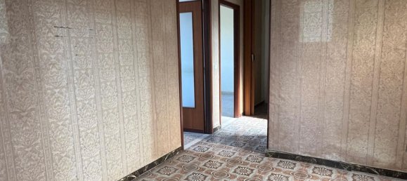 8 rooms House in Carmagnola, Italy No. 229595 17